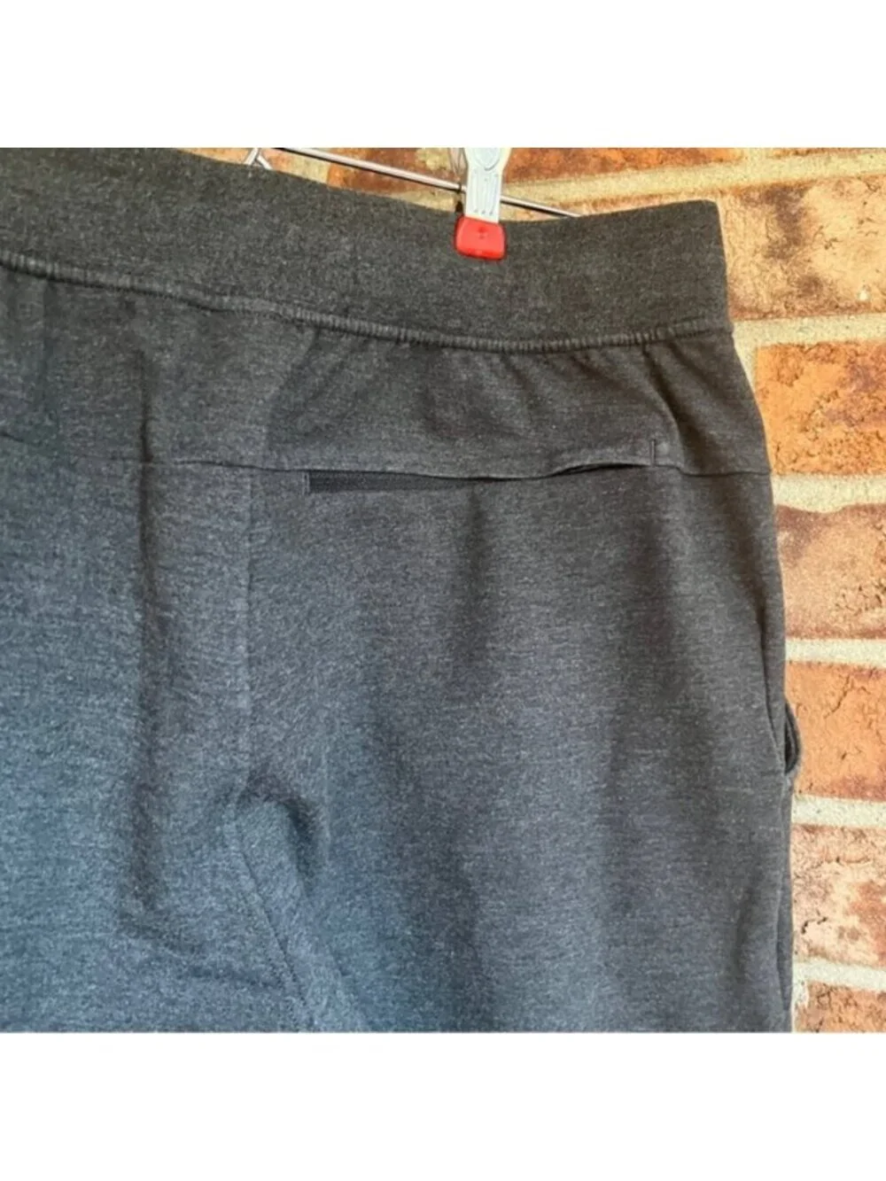 Lululemon  ^ City Sweat Short 9" EUC  M - Picture 8 of 13